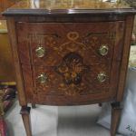 488 1463 CHEST OF DRAWERS